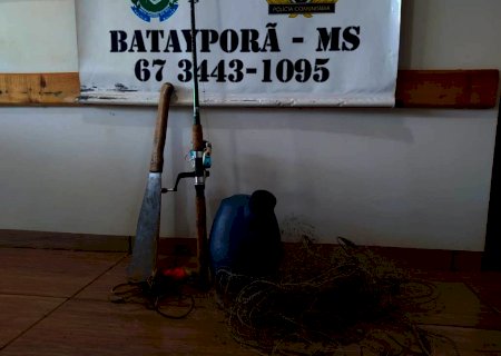 PMA surpreende pescador no entorno do Parque das Várzeas do Rio Ivinhema e apreende petrechos ilegais de pesca