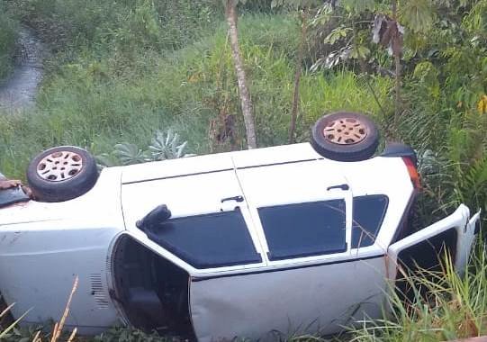Batayporã: Veículo uno amanheceu caído no córrego escondido