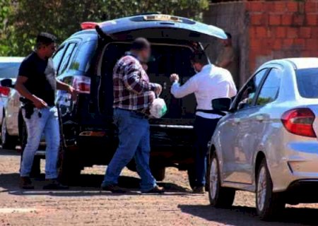 Defesa tenta liberdade para advogado réu por feminicídio de ex-líder do PSL em MS