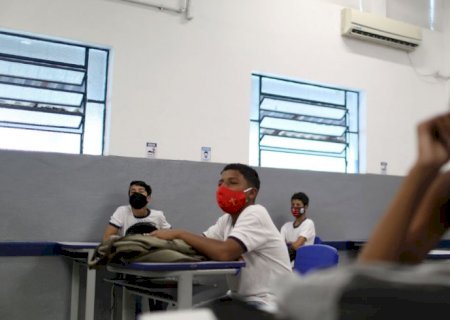 Fiocruz reafirma importância de atividades presenciais nas escolas