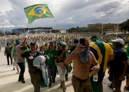 Justiça da Argentina ordena prisão de 61 foragidos do 8 de janeiro