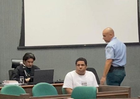 “Era eu ou ele': Réu nega que furto de roçadeira tenha motivado assassinato em MS