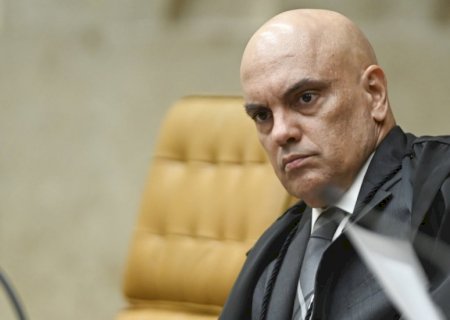 STF julga pedido de Bolsonaro para tirar caso de golpe de Moraes, que tem apoio de colegas