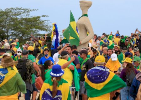 Dois anos após o 8 de Janeiro, STF já condenou 371 extremistas