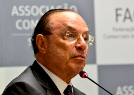 STJ bloqueia contas e penhora ações de Maluf para pagamento de dívida milionária