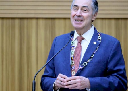 Judiciário entrou na "linha de tiro das críticas", diz Barroso