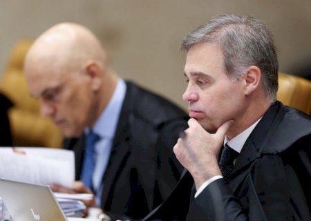 Único a votar para tirar Moraes de julgamento, Mendonça já bateu boca com o ministro sobre atos golpistas