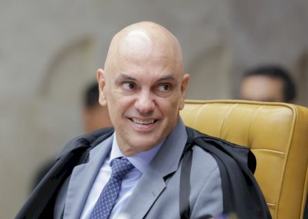 Moraes envia à PGR as defesas de Bolsonaro e outros acusados por tentativa de golpe