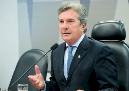 Defesa de Collor apresenta atestado e volta a pedir prisão domiciliar
