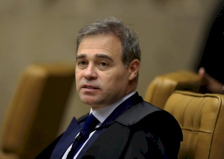Mendonça livra Nikolas, Zema e Cleitinho por desmotivarem vacinação de alunos em MG