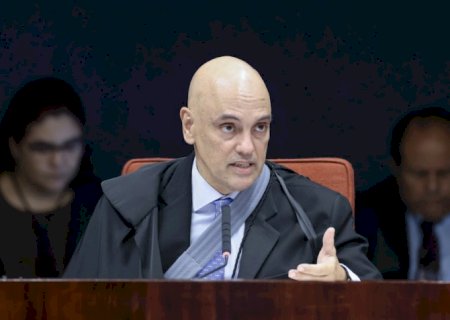 Tentativa de golpe: Moraes convoca testemunhas de Bolsonaro e mais 7