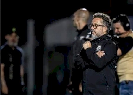 Cleber Xavier promete trabalhar parte ‘mental’ do Santos por recuperação no Brasileirão