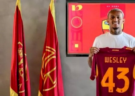 Wesley idolatra Cafu e elogia torcida da Roma: ‘Parece Flamengo’