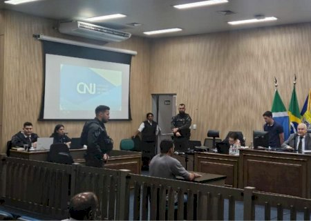 ‘Alívio’, diz filho após ver o irmão condenado pelo assassinato da própria mãe em MS