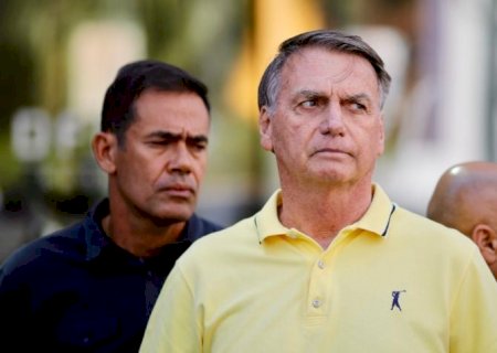 Moraes dá 48h para Bolsonaro esclarecer descumprimento de medidas