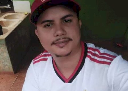 Justi&ccedil;a decide manter preso acusado de matar esposa na frente do filho