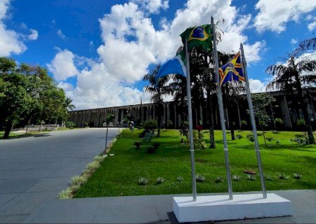 Plano Nacional de Educação é debatido em seminário na ALEMS