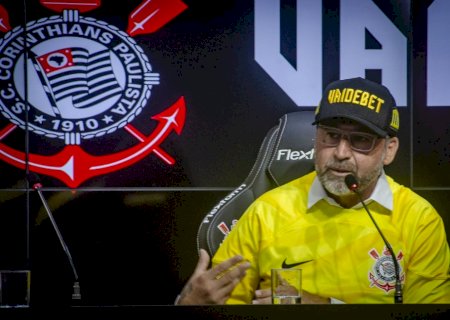 Sócios aprovam impeachment, e Augusto Melo é destituído da presidência do Corinthians