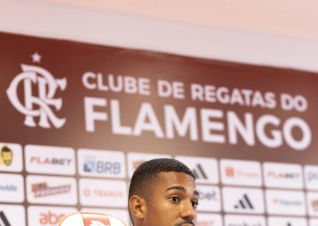 Apresentado, Samuel Lino tira peso de ser reforço mais caro do Flamengo: 'Nomes e números não jogam'