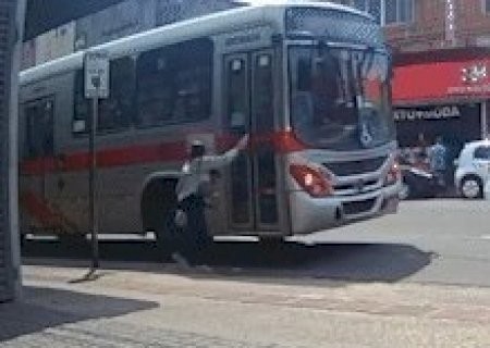 Idosa que perdeu a perna em acidente com ônibus há 6 anos ganha pensão vitalícia