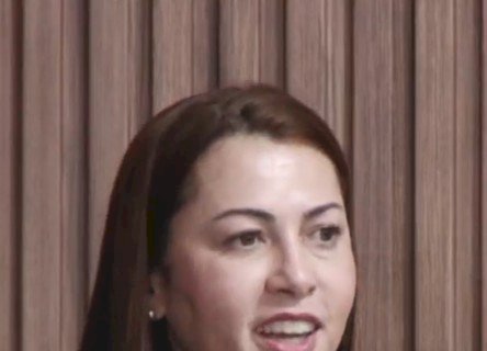 Vereadora Andrea Cruz solicita resfriadores de leite para atender pequenos produtores rurais assentados