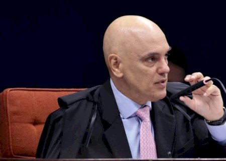 Moraes vê litigância de má-fé e destitui advogados de Filipe Martins e Marcelo Câmara