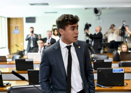 Justiça manda X remover publicação em que Nikolas Ferreira chama PT de 'Partido de Traficantes'