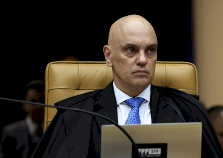 Moraes autoriza visita de Michelle a Bolsonaro neste domingo
