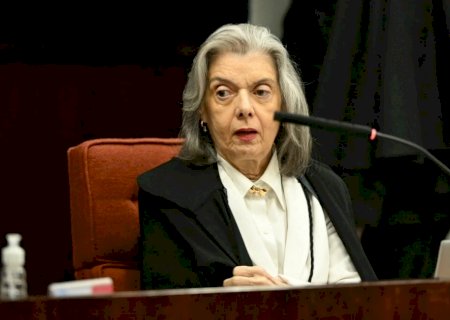 Cármen Lúcia enterra mais um habeas corpus que tentava livrar Bolsonaro da prisão
