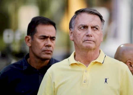 PF pede ao STF para ouvir Bolsonaro sobre cofres no Alvorada