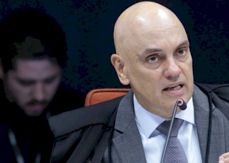 Moraes vota por perda imediata do mandato de Zambelli