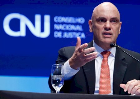 Judiciário brasileiro sofre ataques porque é o mais forte do mundo, diz Moraes