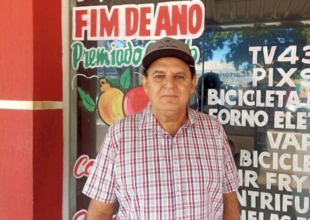 Presidente da ACEB reforça convite para sorteio do Show de Prêmios, na noite deste sábado (24), em Batayporã
