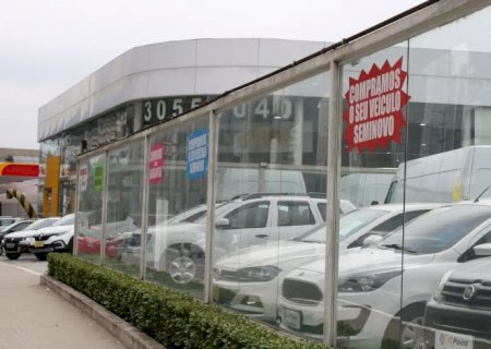 Produção e venda de veículos caem em janeiro, aponta Anfavea