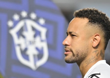 Neymar tem última folga no calendário para evoluir rumo à Copa