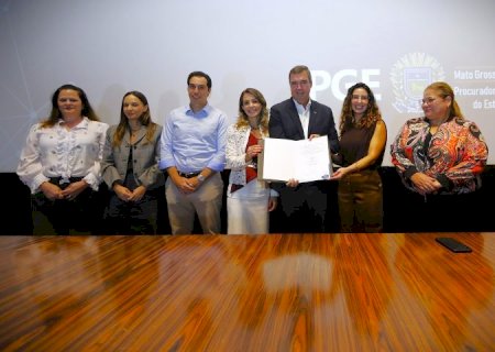 Transparência e inclusão: Governo de MS assina decreto para tornar linguagem pública mais clara ao cidadão