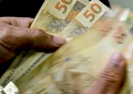 Quase 50 milhões de pessoas ainda têm dinheiro esquecido em bancos