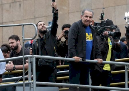 Moraes vota por tornar Malafaia réu por ofensa ao Comando do Exército