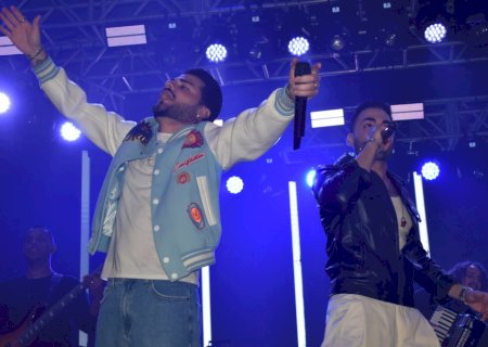 Guilherme & Benuto levantam multidão após noite eletrizante de rodeio em Taquarussu
