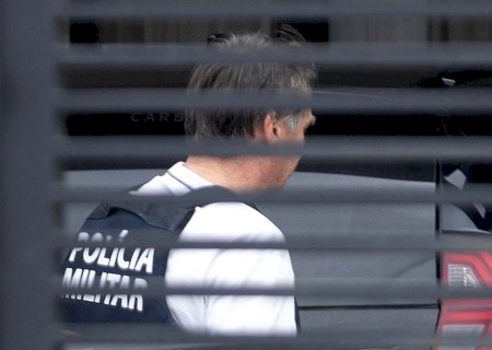 Nunes Marques abre prazo para PGR e dá início a análise da revisão criminal de Bolsonaro