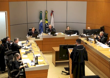 Servidora que sofreu assédio moral no trabalho vai receber indenização e pensão