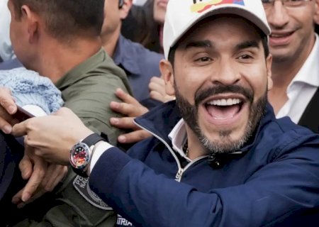 Candidato de direita La Espriella vence disputa acirrada na Colômbia
