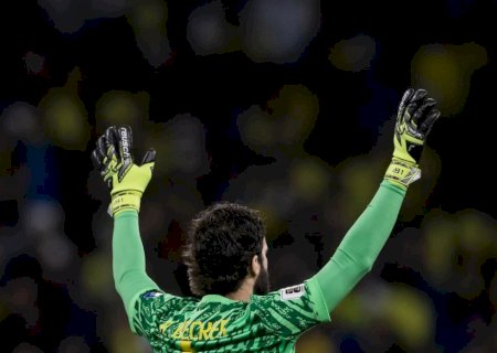 Goleiros do Brasil não usarão camisa vermelha contra a Escócia