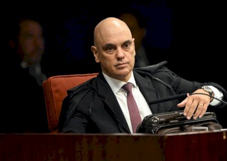 Moraes valida acordo que suspende ação contra deputado réu pelo 8 de Janeiro