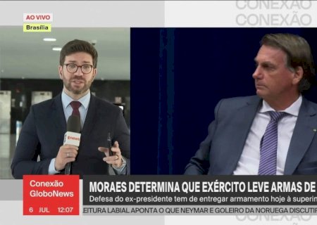Após defesa dizer que 8 armas de Bolsonaro estão com Exército, Moraes ordena entrega à PF