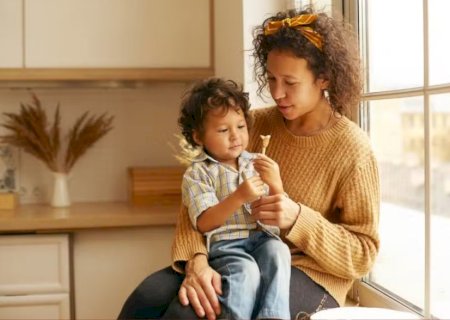Pix Pensão Alimentícia e o direito de mães e filhos de receberem em dia - O Assunto #1758