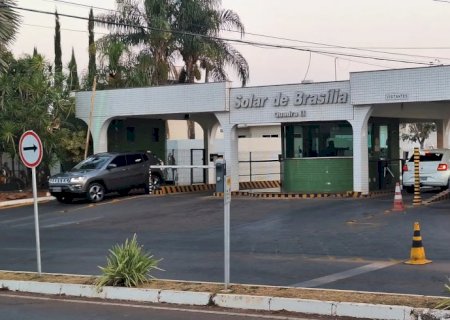 Moraes suspende visitas a Bolsonaro na prisão domiciliar