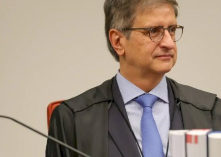 PGR defende manutenção da prisão domiciliar concedida a Bolsonaro