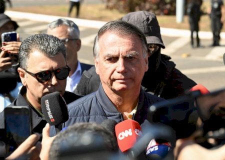 Bolsonaro recebeu 185 visitas desde o começo da prisão domiciliar, diz Moraes
