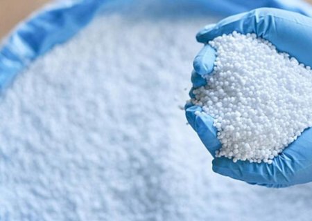 Ureia dispara, fósforo recua e produtor enfrenta dilema na compra de fertilizantes